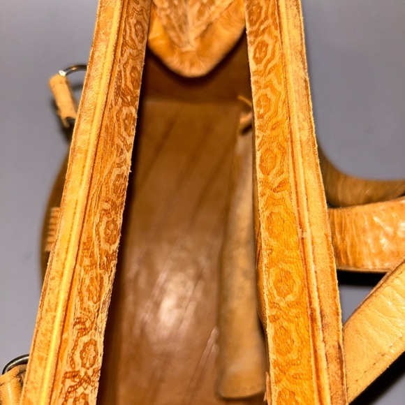 Authentic cleobella Arya lamb skin handbag - Picture 6 of 9